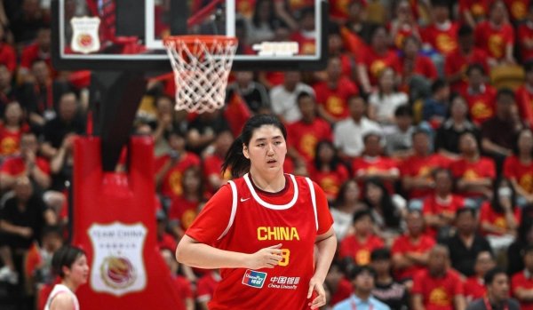 永之胜 就在今晚！中国女篮迎焦点战，韩旭张子宇领衔，精彩千万不要错过